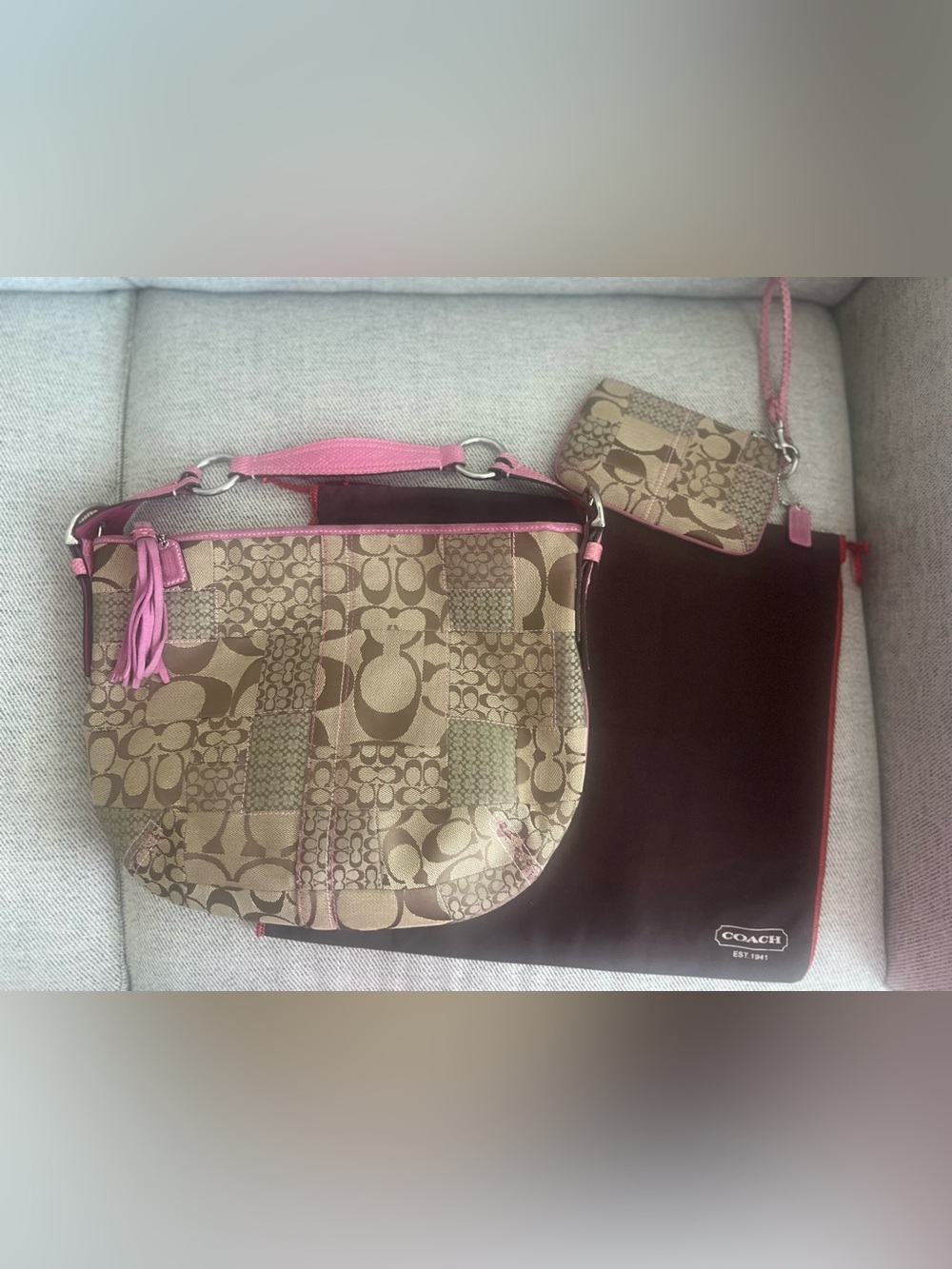 Coach y2k soho patchwork hobo shoulder bag pink and tan #3688 with wristlet